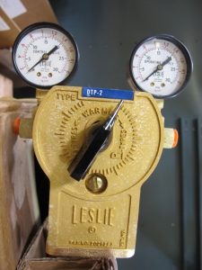 LOT TO INCLUDE: (3) LESLIE TEMPERATURE PROBES, (23) BACK CONNECTED GAUGES. LOADING & HANDLING FEE $15-4534